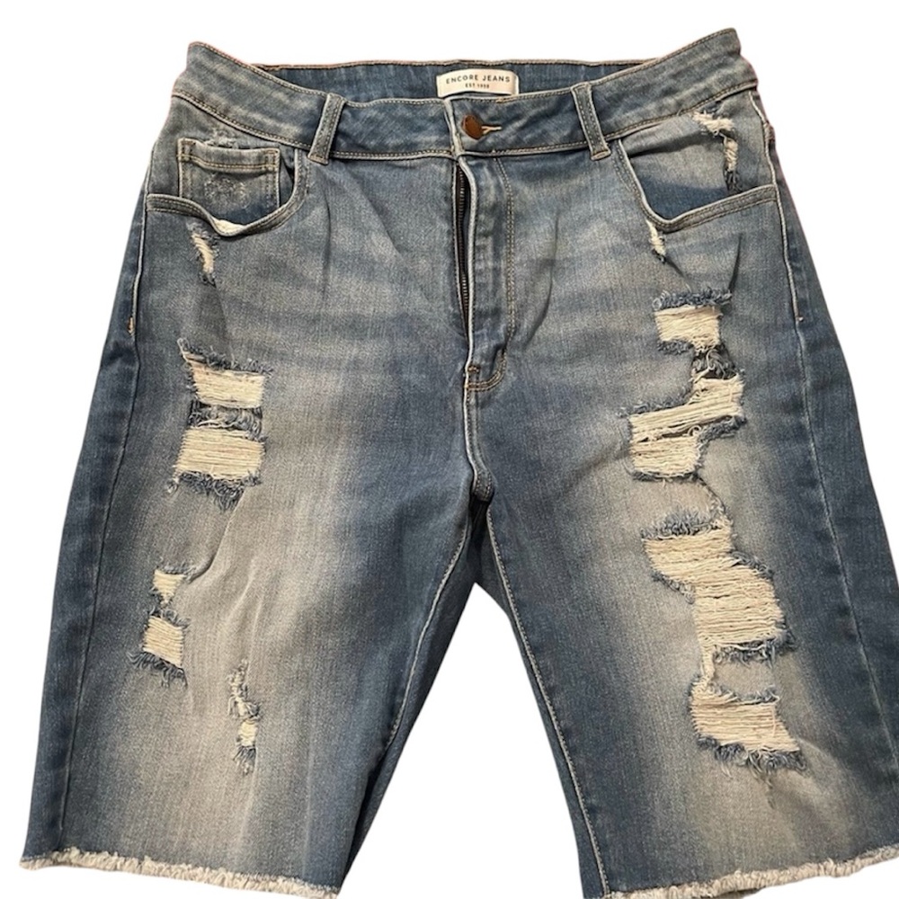 Encore Jeans Light Blue Denim Shorts Women’s Size 14
